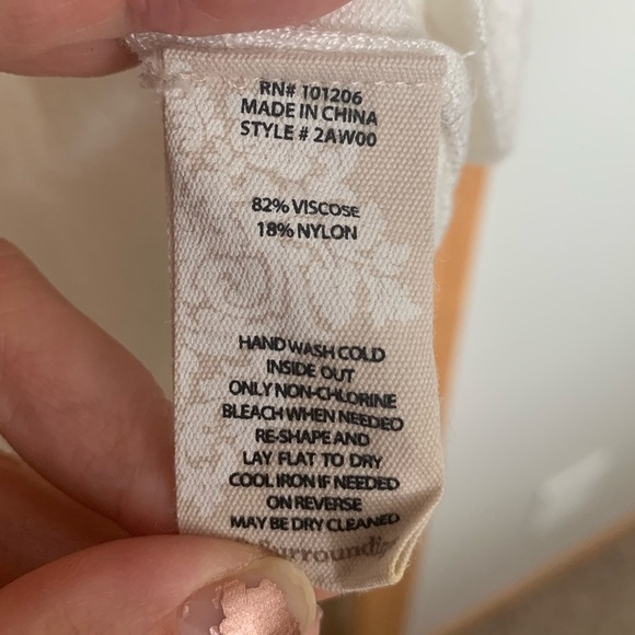 Soft Surroundings Marguiles Sweater Size Medium - Picture 8 of 8